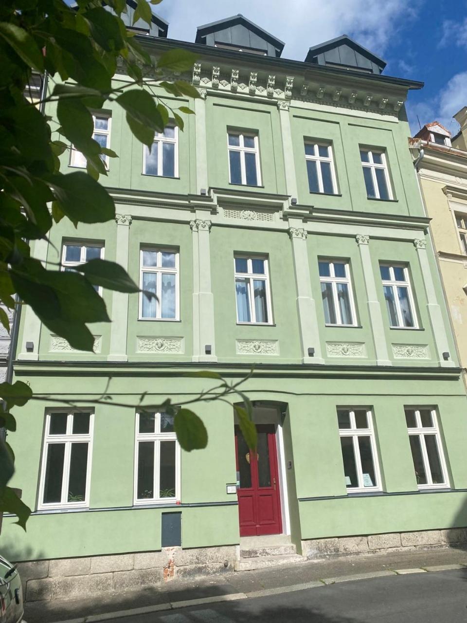 Four Rooms Carlsbad Authentic Karlsbad Eksteriør billede